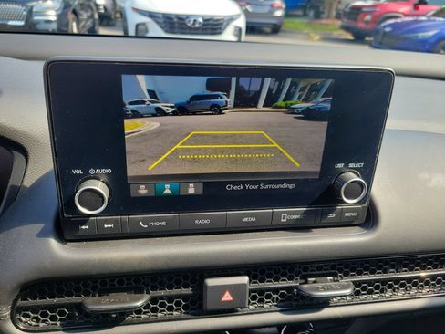 Used 2024 Honda HR-V LX image 29