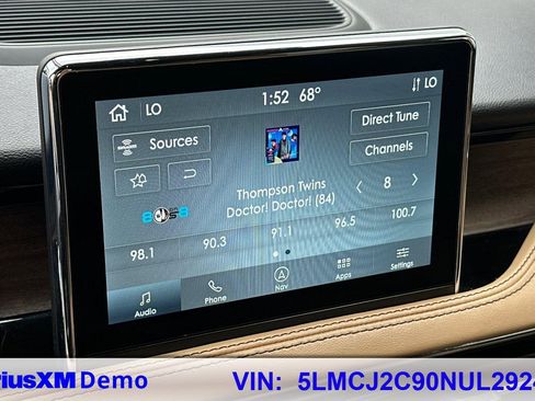 Used 2022 Lincoln Corsair Reserve image 28