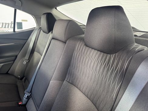 Used 2025 Toyota Camry LE FWD image 11