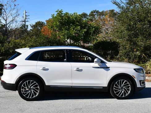 Used 2019 Lincoln Nautilus Reserve image 7