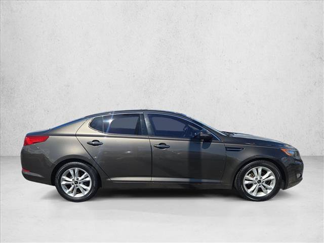 Used 2011 Kia Optima EX w/ Premium Pkg FWD image 4