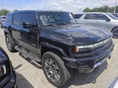 Used 2025 GMC Hummer EV 3X AWD/4WD image 2