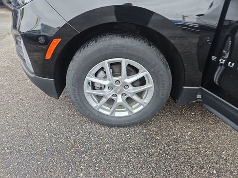 Used 2023 Chevrolet Equinox LT FWD image 27