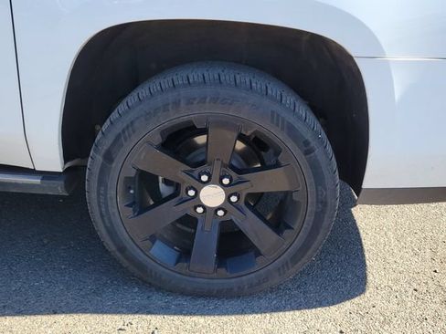Used 2016 GMC Yukon XL Denali w/ Open Road Package AWD/4WD image 14