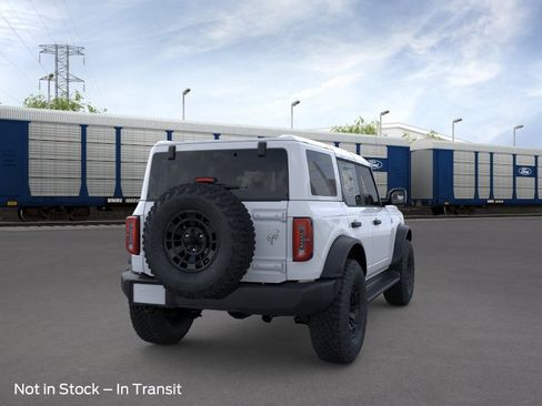 New 2026 Ford Bronco Outer Banks AWD/4WD image 8