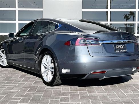 Used 2013 Tesla Model S image 12