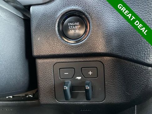 Used 2025 Toyota Tundra SR5 w/ SR5 Premium Package AWD/4WD image 22