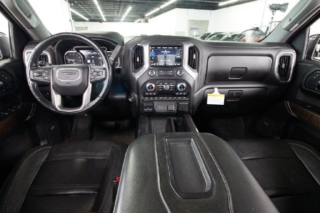 Used 2021 GMC Sierra 1500 Denali w/ Denali Ultimate Package AWD/4WD image 7