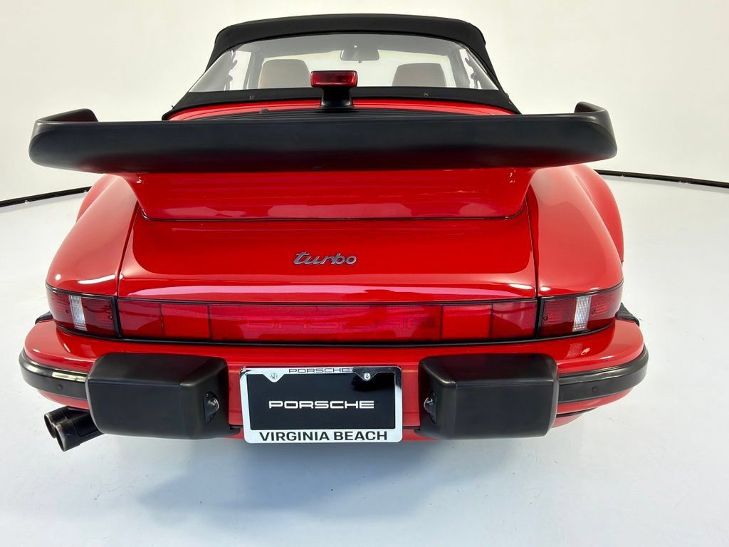 Used 1987 Porsche 911 Carrera RWD image 13