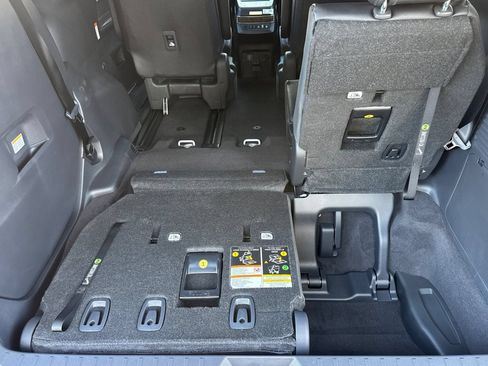 New 2026 Toyota Sienna Platinum AWD/4WD image 19