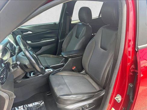 Used 2021 Buick Encore GX Select FWD image 26