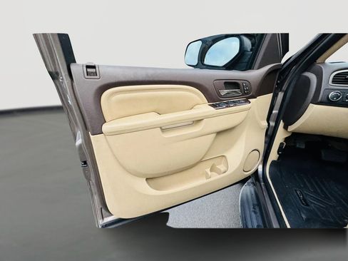 Used 2013 GMC Yukon Denali image 14