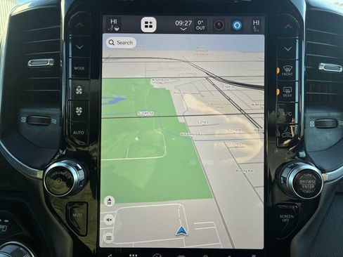 Used 2022 RAM 1500 Laramie w/ Sport Appearance Package image 14