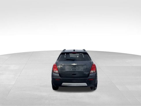 Used 2016 Chevrolet Trax LT w/ LT Sun and Sound Package image 10