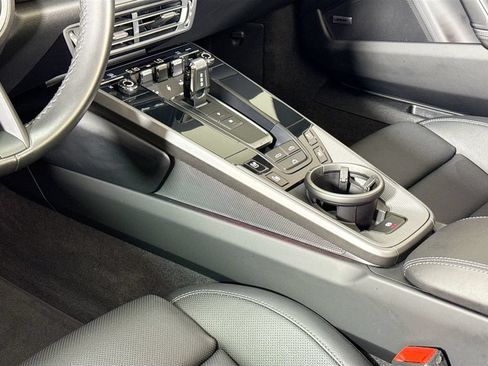 Certified 2024 Porsche 911 Carrera RWD image 16