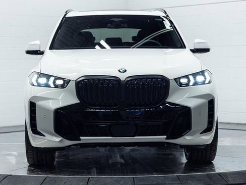 New 2026 BMW X5 xDrive40i w/ M Sport Package image 7