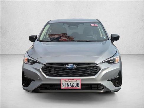 Certified 2025 Subaru Impreza 2.0i image 2