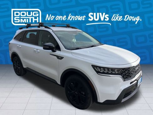 Used 2022 Kia Sorento S image 8