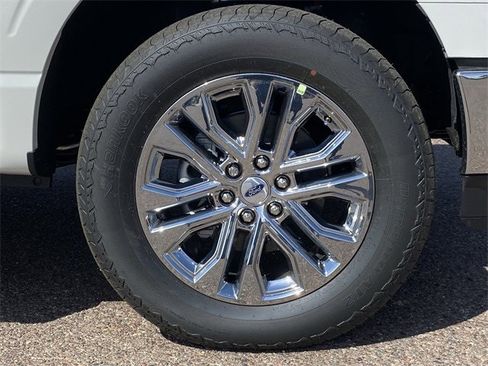 New 2025 Ford F150 Lariat w/ Equipment Group 501A Mid image 33