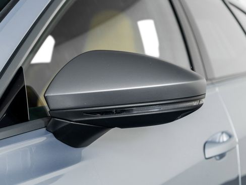 Used 2025 Audi RS 6 performance image 27