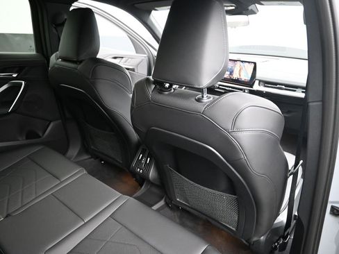 Certified 2024 BMW X2 xDrive28i w/ M Sport Package image 24