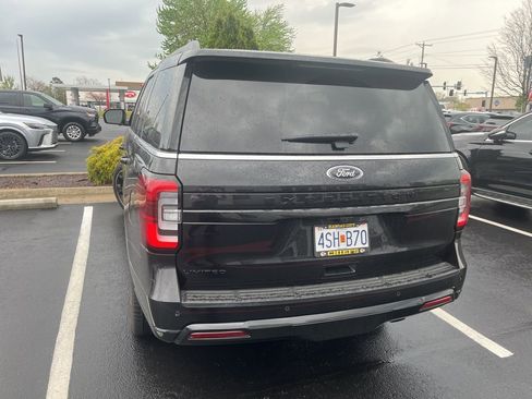 Used 2024 Ford Expedition Limited image 2