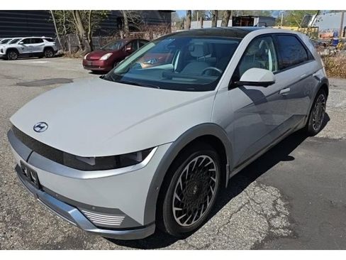 Used 2024 Hyundai Ioniq 5 Limited AWD/4WD image 1