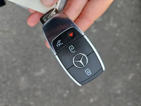 Used 2022 Mercedes-Benz GLE 350 image 39