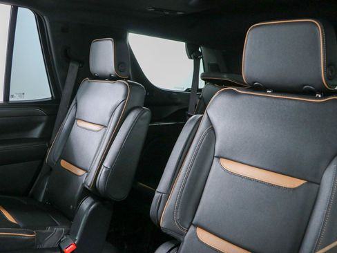 Used 2023 GMC Yukon AT4 w/ AT4 Premium Package AWD/4WD image 28