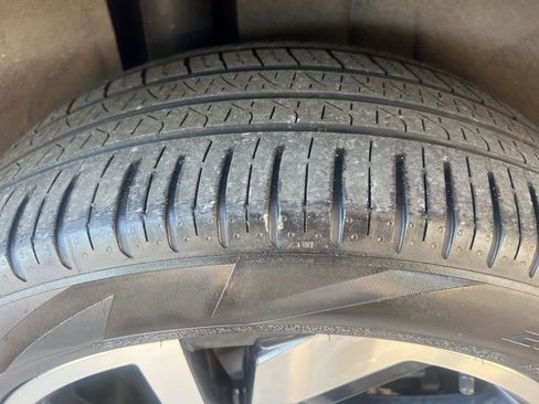 Used 2021 Volkswagen Atlas SEL Premium image 45