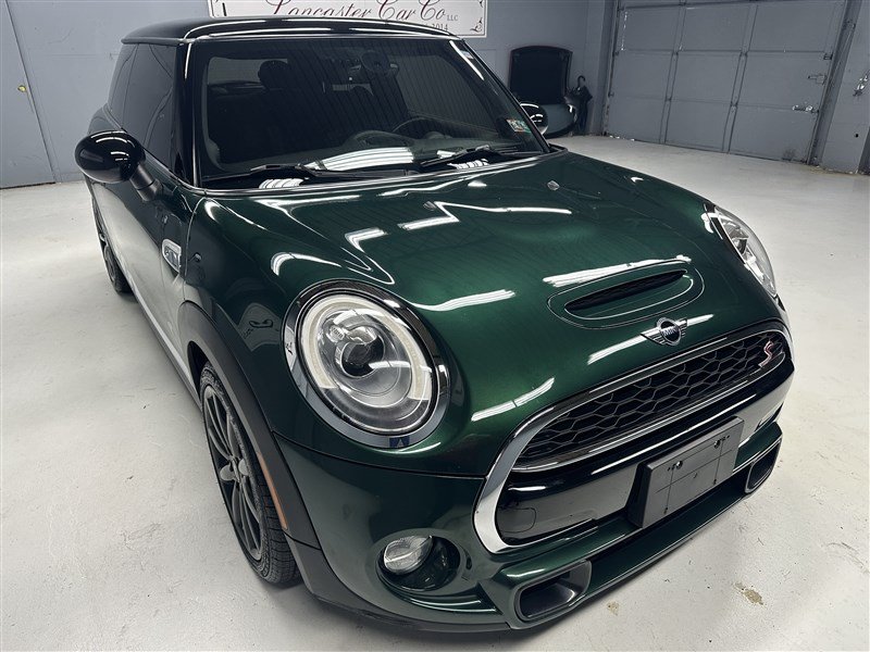 Used 2018 MINI Cooper S w/ Premium Package FWD image 9