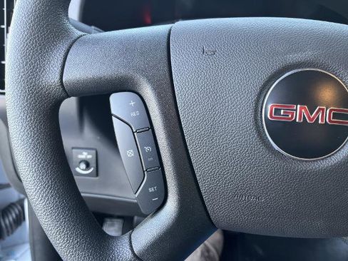 New 2025 GMC Savana 2500 Extended w/ Driver Convenience Package image 14