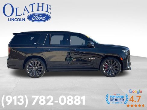 Used 2023 Cadillac Escalade V image 6