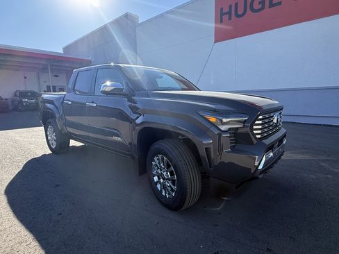 New 2026 Toyota Tacoma Limited AWD/4WD image 6