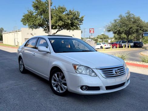 Used 2008 Toyota Avalon XLS FWD image 2