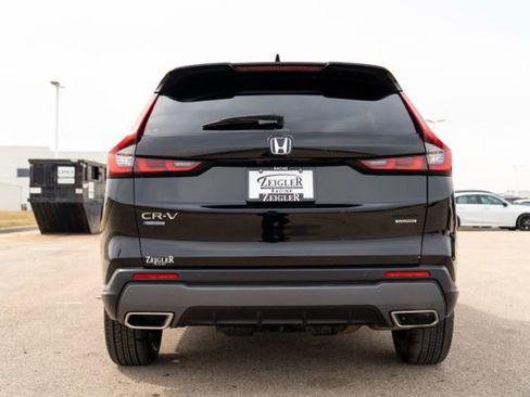 Used 2023 Honda CR-V Sport Touring image 6