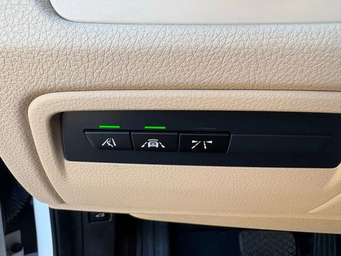 Used 2019 BMW 430i Coupe w/ Convenience Package image 18