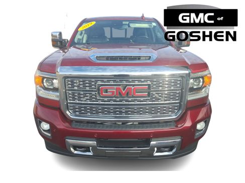 Used 2019 GMC Sierra 3500 Denali w/ Duramax Plus Package image 2