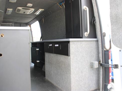 Used 2016 Mercedes-Benz Sprinter 3500 image 28
