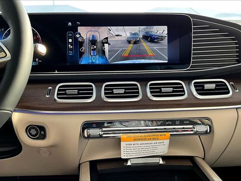 New 2026 Mercedes-Benz GLS 450 GLS 450 image 12