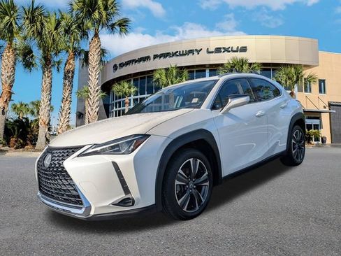Used 2019 Lexus UX 200 w/ Accessory Package FWD image 9