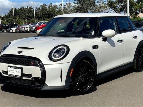 Certified 2023 MINI Cooper S FWD image 3