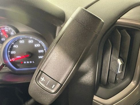 Used 2024 Chevrolet Silverado 2500 Custom w/ Custom Value Package image 31