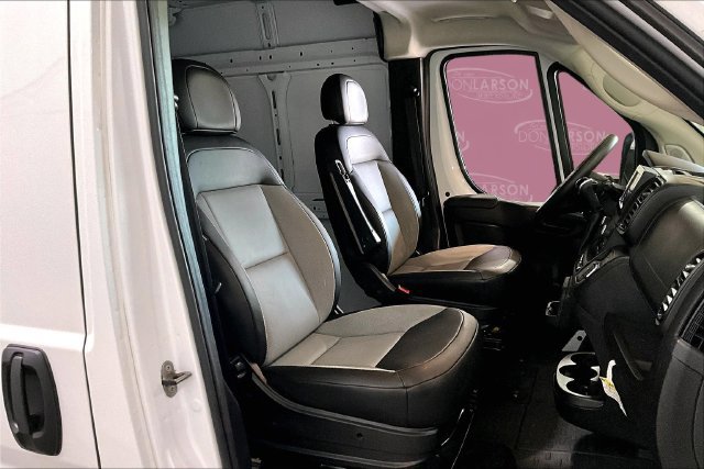 Used 2025 RAM ProMaster 3500 w/ Convenience Group FWD image 16