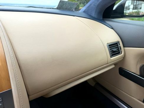 Used 2005 Aston Martin DB9 Coupe RWD image 43