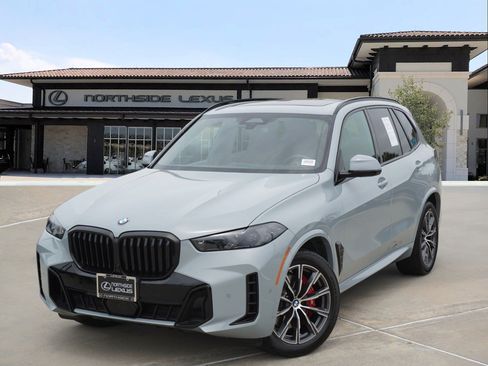 Used 2025 BMW X5 xDrive40i w/ M Sport Package AWD/4WD image 1