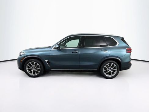 Used 2024 BMW X5 xDrive40i w/ Premium Package AWD/4WD image 4