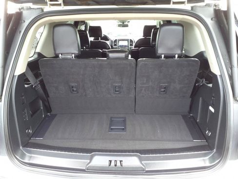 Certified 2021 Ford Expedition Platinum image 20