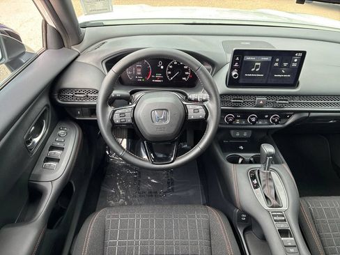 Certified 2026 Honda HR-V Sport image 14