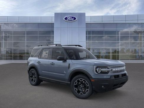 New 2025 Ford Bronco Sport Outer Banks image 7